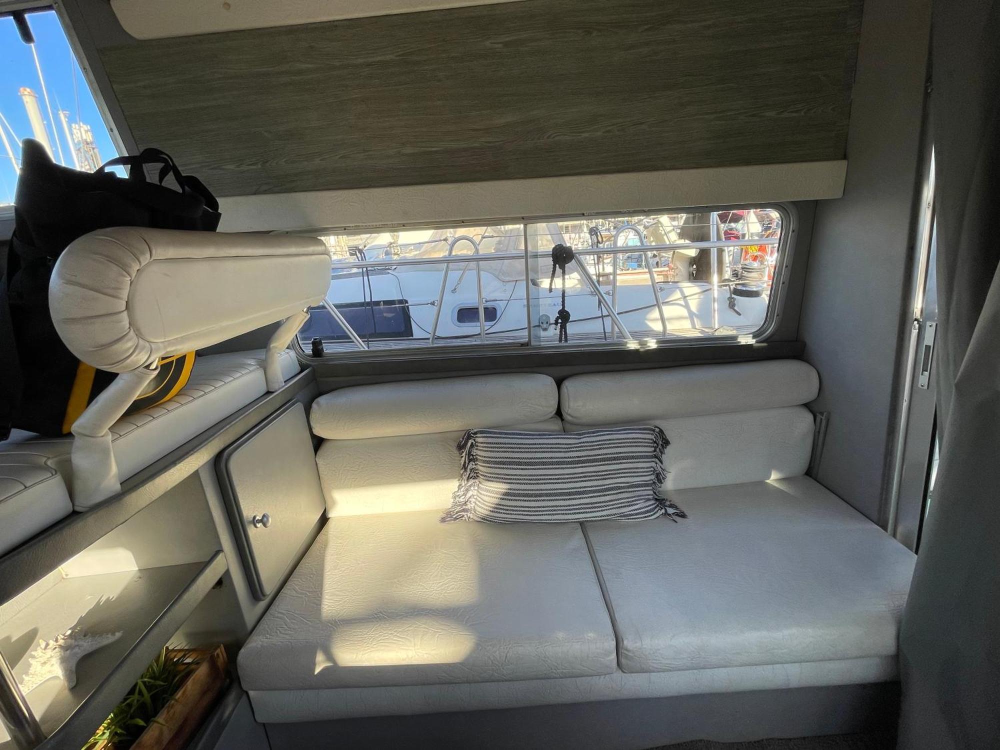 The Floating Home سان أدريان دي بيزوس المظهر الخارجي الصورة
